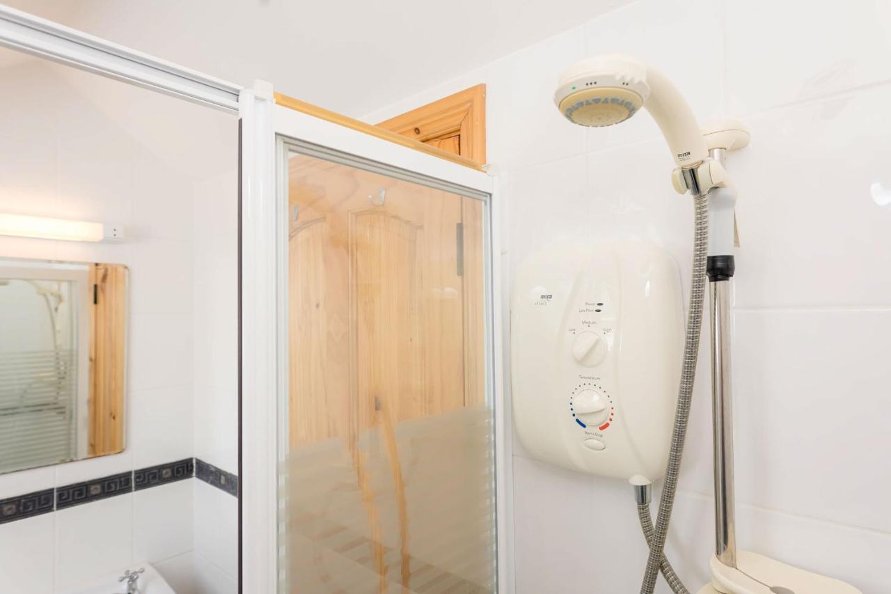 Kilkee Townhouse By Trident Holiday Homes Ngoại thất bức ảnh